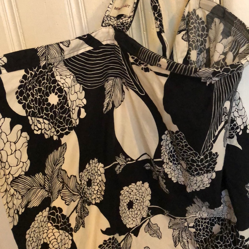 Nursing Cover Up - Picture 2 of 5